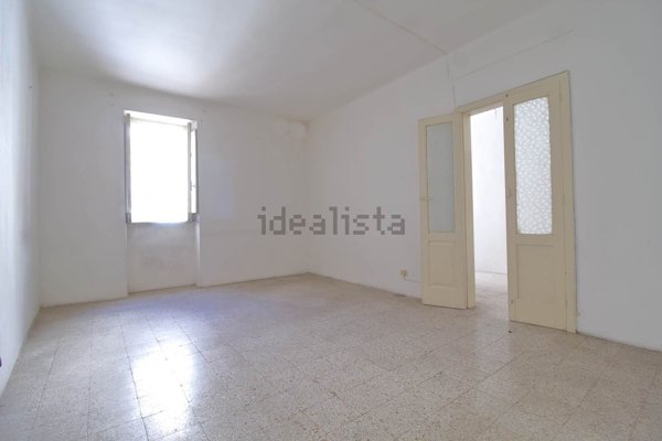 appartamento in vendita a Bitonto in zona Borgo Antico