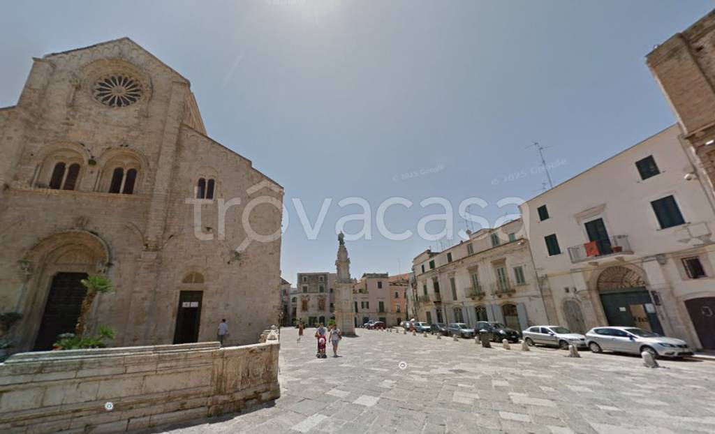 appartamento in vendita a Bitonto in zona Borgo Antico