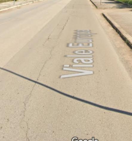 locale commerciale in vendita a Bitonto
