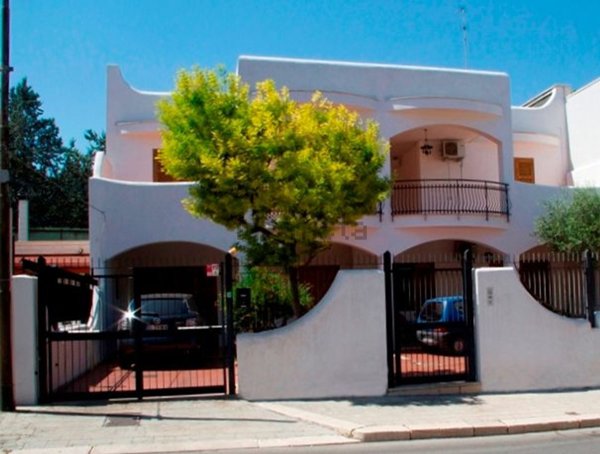 casa indipendente in vendita a Bitonto