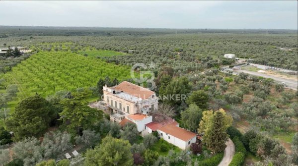 casale in vendita a Bitonto in zona Palombaio