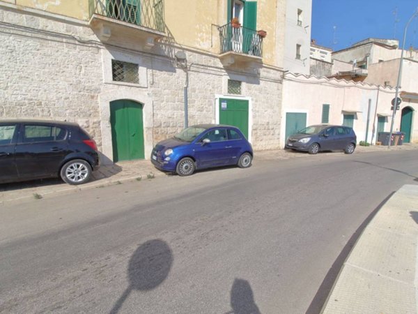 appartamento in vendita a Bitonto in zona Borgo Antico