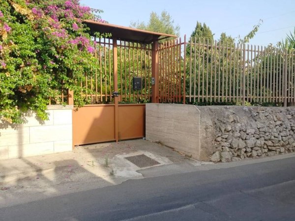 casa indipendente in vendita a Bitonto