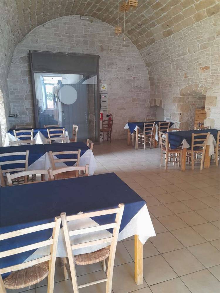 negozio in vendita a Bitonto