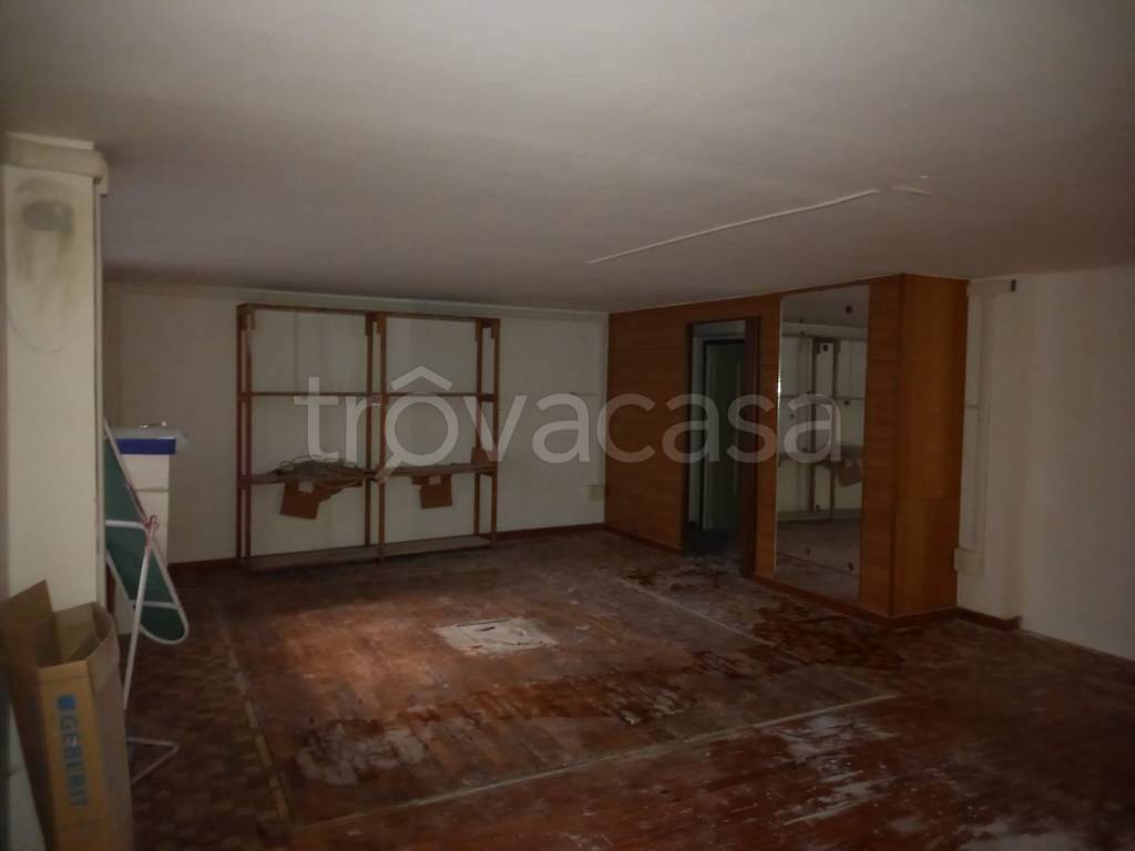 appartamento in vendita a Bitonto in zona Borgo Antico