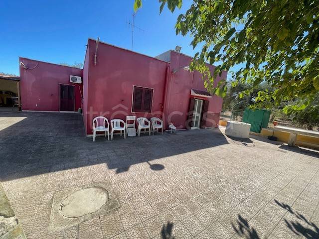 casa indipendente in vendita a Bitonto in zona Centro Città