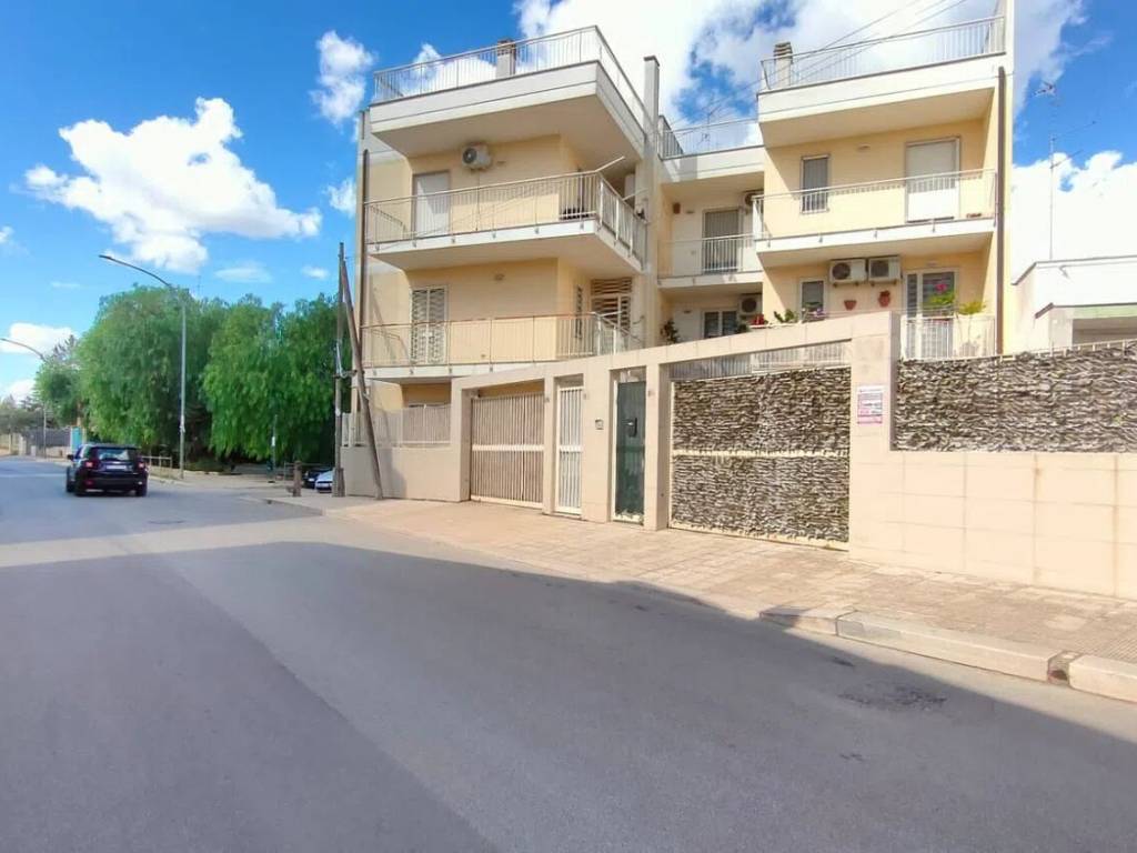 appartamento in vendita a Bitonto in zona Palombaio