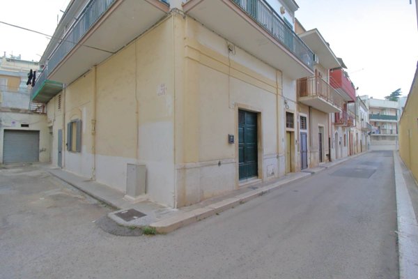casa indipendente in vendita a Bitonto in zona Centro Città
