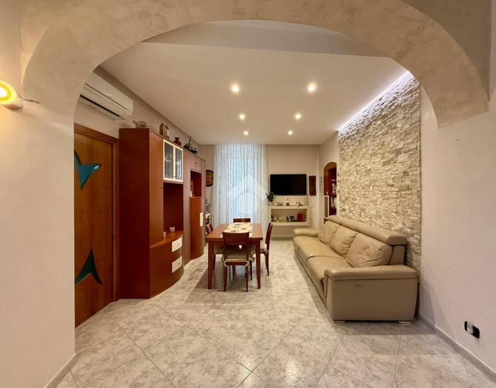 appartamento in vendita a Bitonto in zona Borgo Antico