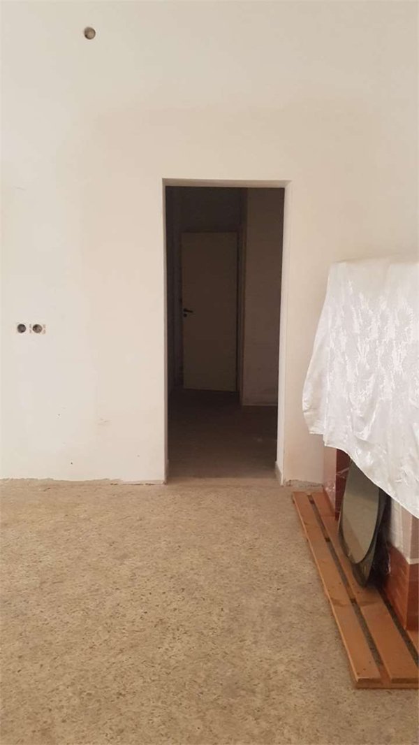 locale commerciale in vendita a Bitonto