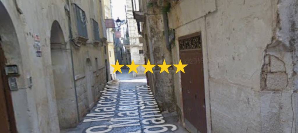 appartamento in vendita a Bitonto in zona Borgo Antico