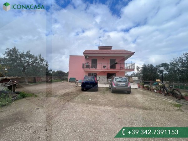 casa indipendente in vendita a Bitonto in zona Mariotto