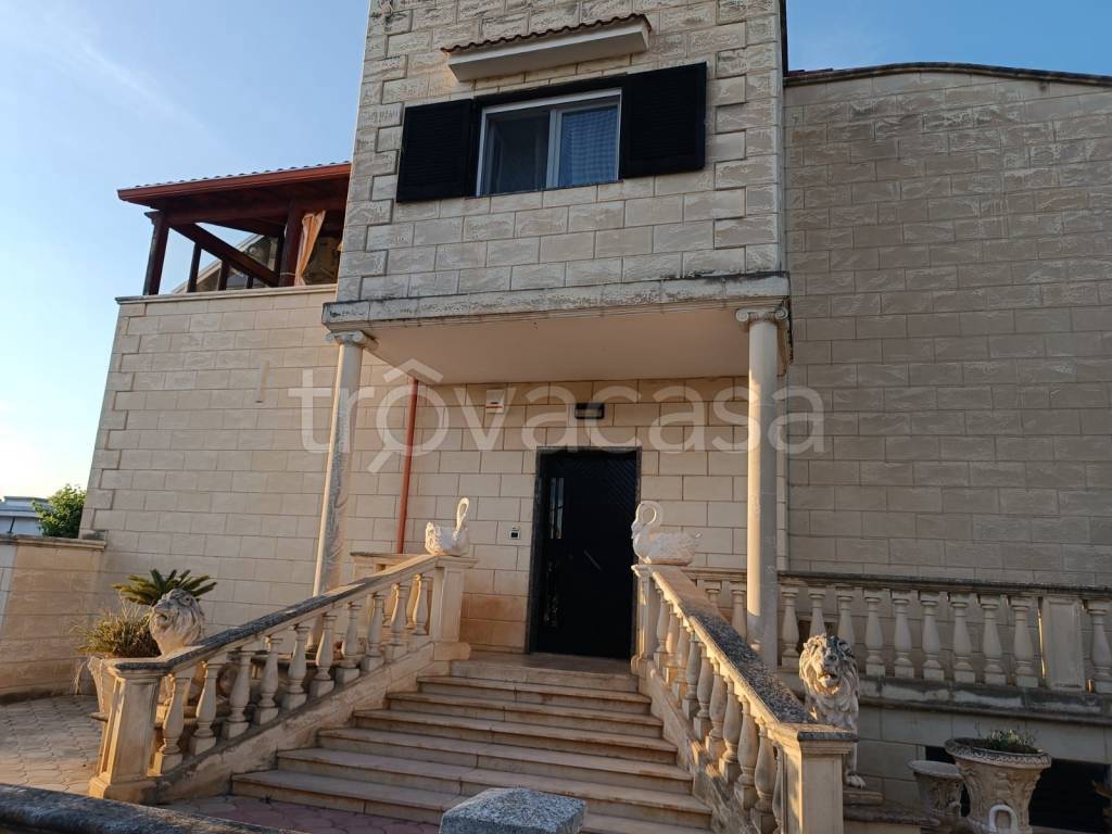 casa indipendente in vendita a Bitonto