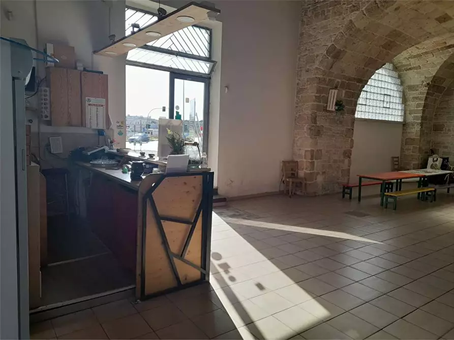 negozio in vendita a Bitonto