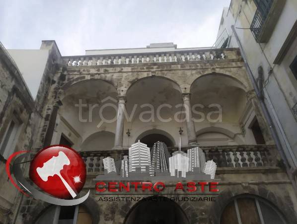 appartamento in vendita a Bitonto in zona Borgo Antico
