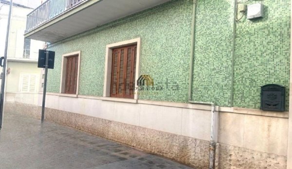 appartamento in vendita a Bitonto in zona Borgo Antico
