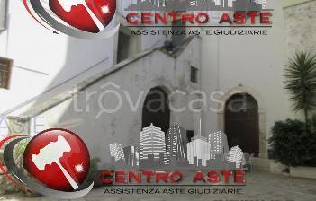 appartamento in vendita a Bitonto in zona Borgo Antico
