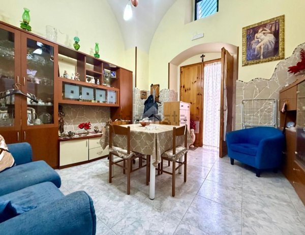 appartamento in vendita a Bitonto in zona Borgo Antico