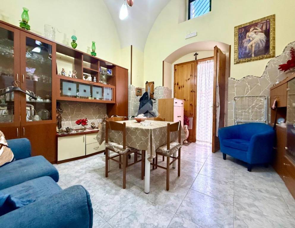 appartamento in vendita a Bitonto in zona Borgo Antico