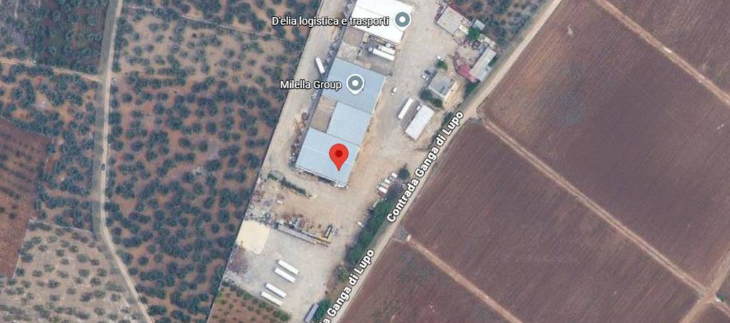 locale commerciale in vendita a Bitonto