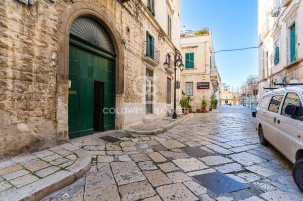 appartamento in vendita a Bitonto in zona Borgo Antico