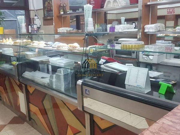 negozio in vendita a Bitonto