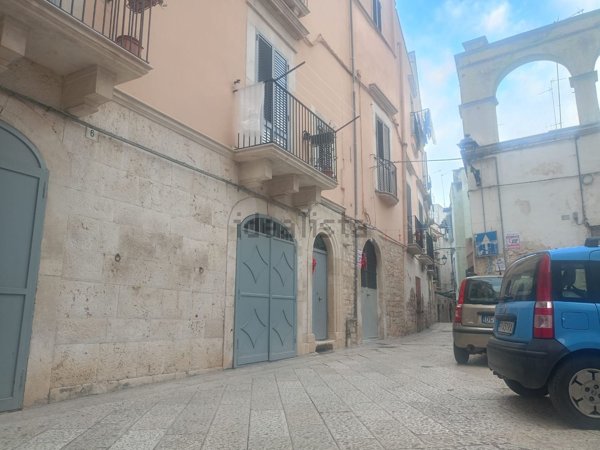 appartamento in vendita a Bitonto in zona Borgo Antico