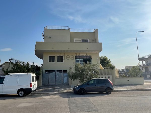 casa indipendente in vendita a Bitonto