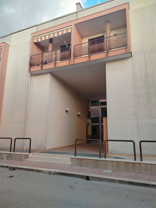 appartamento in vendita a Bitonto in zona Palombaio