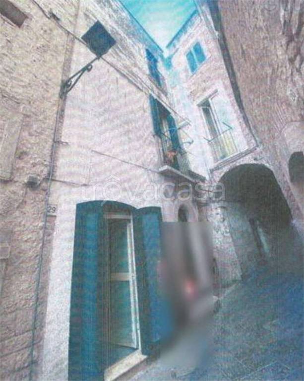 casa indipendente in vendita a Bitonto in zona Borgo Antico