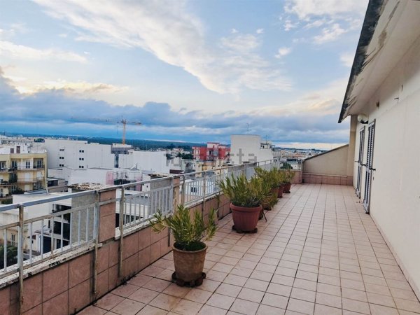 appartamento in vendita a Bitonto in zona Centro Città