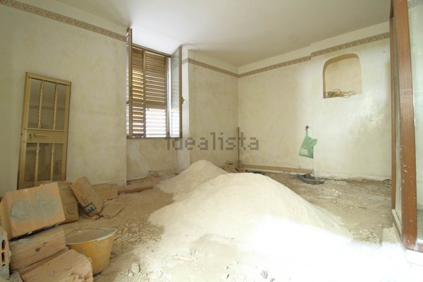 casa indipendente in vendita a Bitonto in zona Borgo Antico