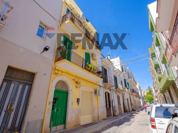 appartamento in vendita a Bitonto in zona Borgo Antico