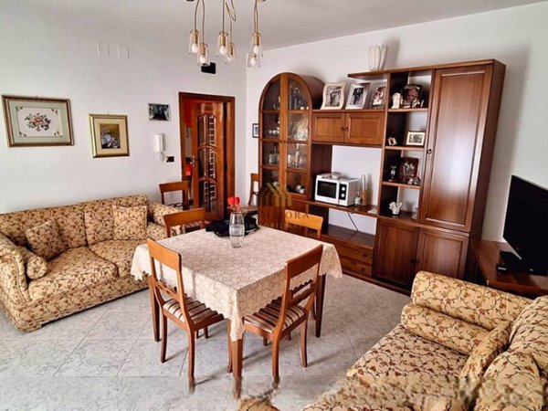casa indipendente in vendita a Bitonto