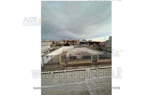 locale commerciale in vendita a Bitonto