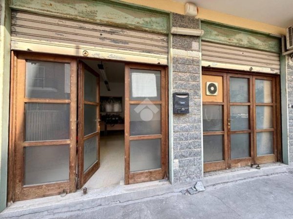 locale commerciale in vendita a Bitonto