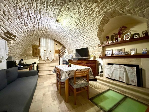 appartamento in vendita a Bitonto in zona Borgo Antico