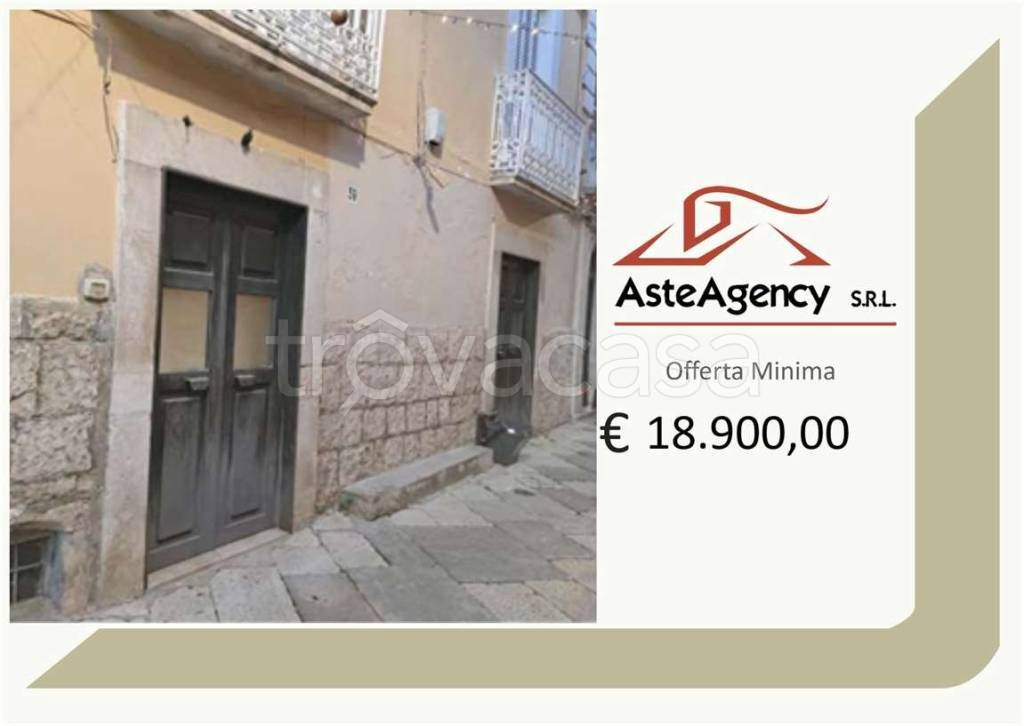 appartamento in vendita a Bitonto in zona Borgo Antico