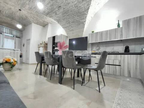 appartamento in vendita a Bitonto in zona Borgo Antico
