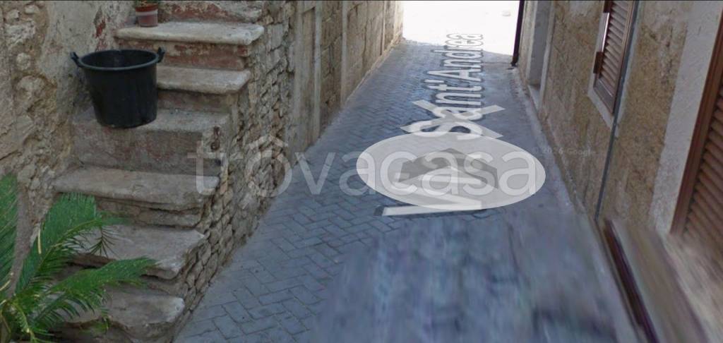 appartamento in vendita a Bitonto in zona Borgo Antico