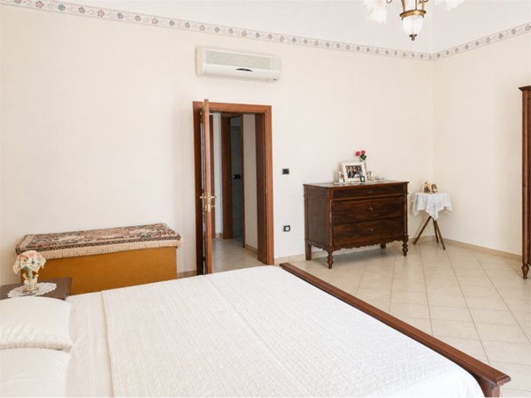 casa indipendente in vendita a Bitonto