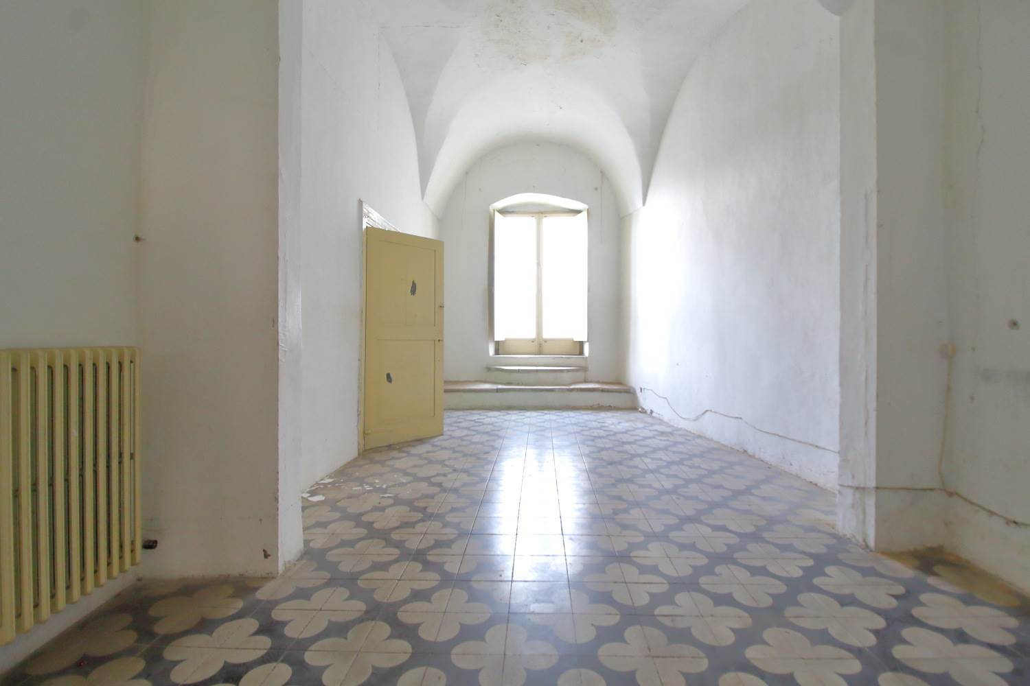 appartamento in vendita a Bitonto in zona Borgo Antico