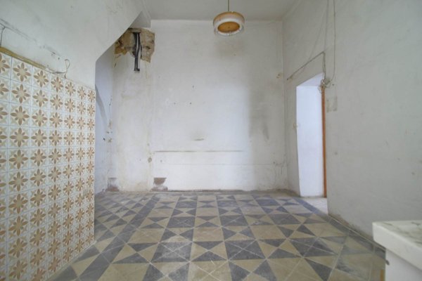 appartamento in vendita a Bitonto in zona Borgo Antico