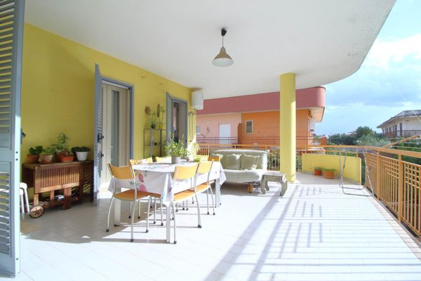 casa indipendente in vendita a Bitonto