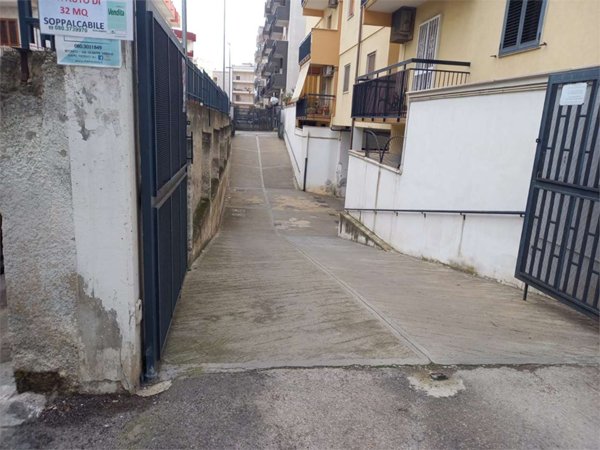 box auto in vendita a Bitonto in zona Palombaio