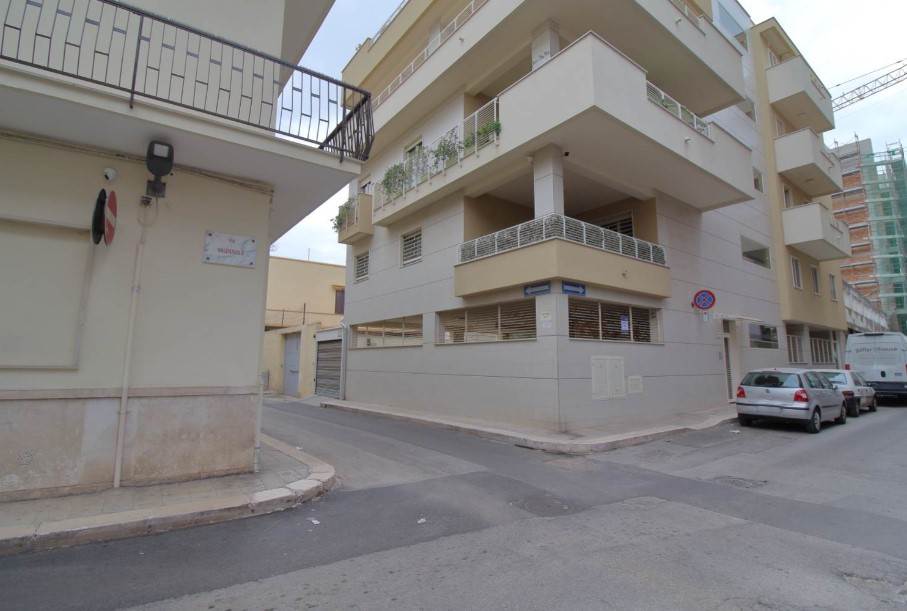 box auto in vendita a Bitonto in zona Centro Città