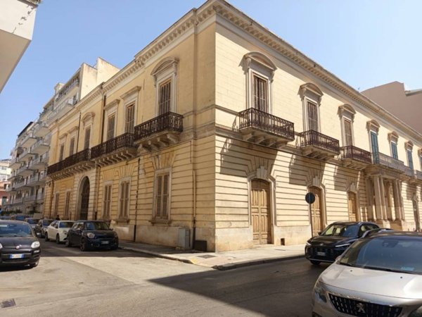 casa indipendente in vendita a Bitonto in zona Centro Città