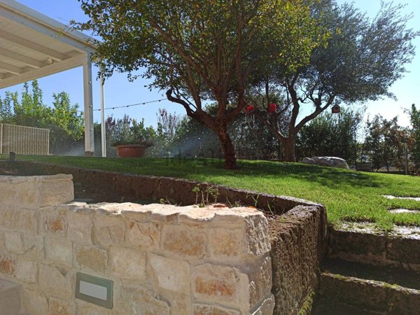 casa indipendente in vendita a Bitritto