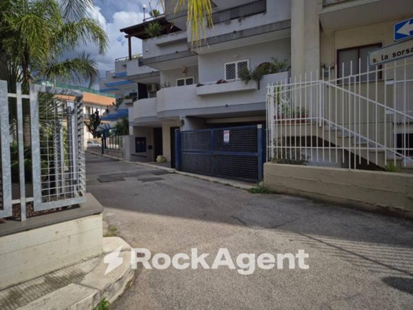 locale commerciale in vendita a Bitritto