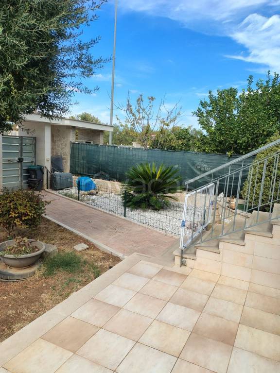 casa indipendente in vendita a Bitritto